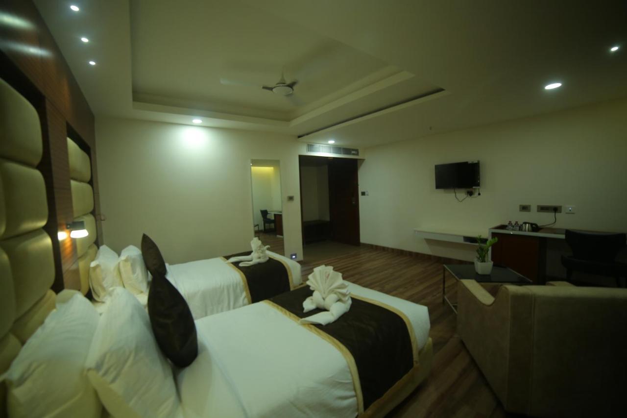 Sree Fortune Grand, Tadepalli Vijayawāda Extérieur photo