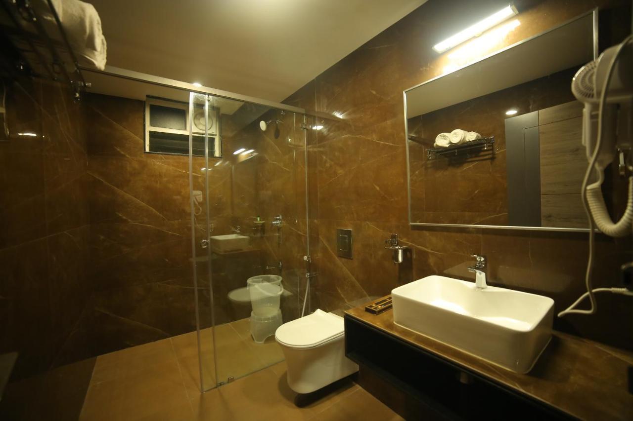 Hotel Sree Fortune Grand, Tadepalli à Tadepalle Extérieur photo