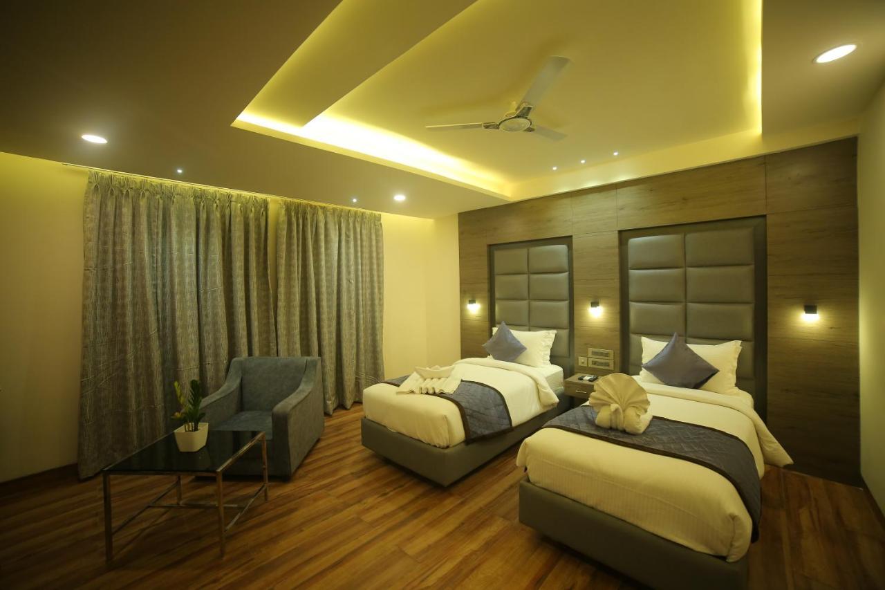 Sree Fortune Grand, Tadepalli Vijayawāda Extérieur photo