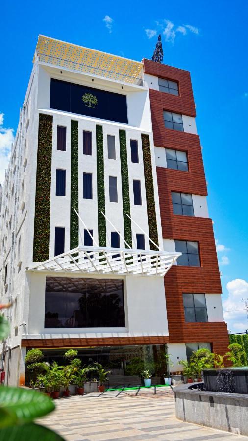 Hotel Sree Fortune Grand, Tadepalli à Tadepalle Extérieur photo
